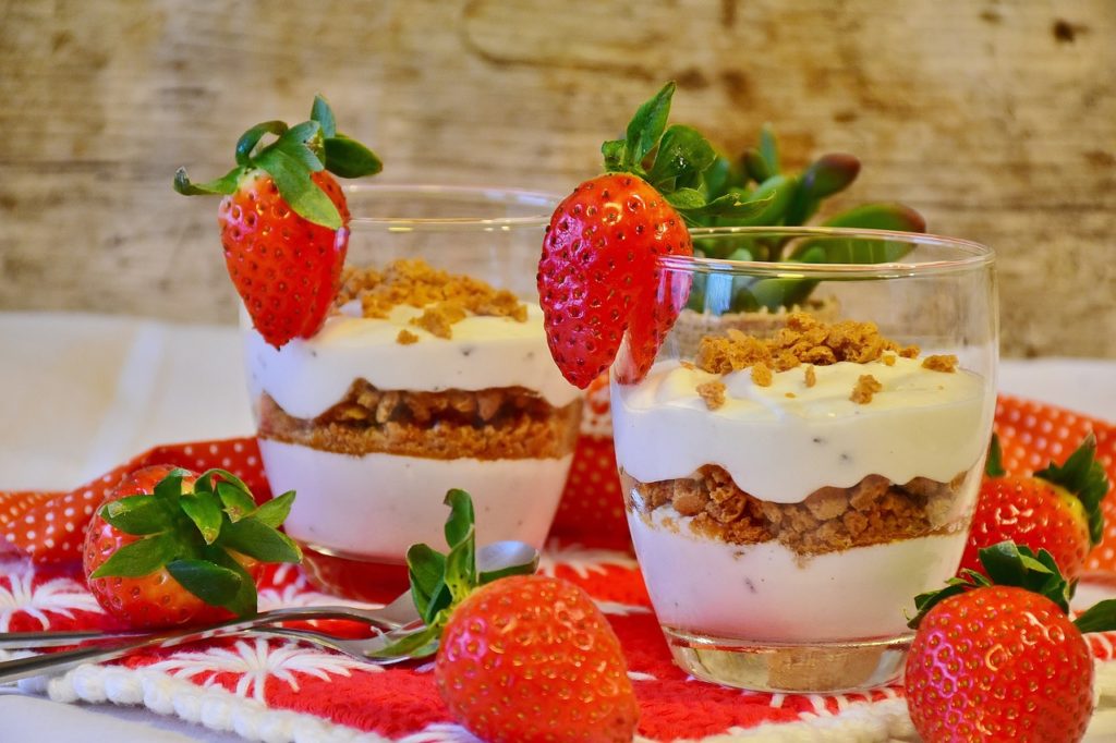 strawberry dessert, strawberries, dessert-2076155.jpg